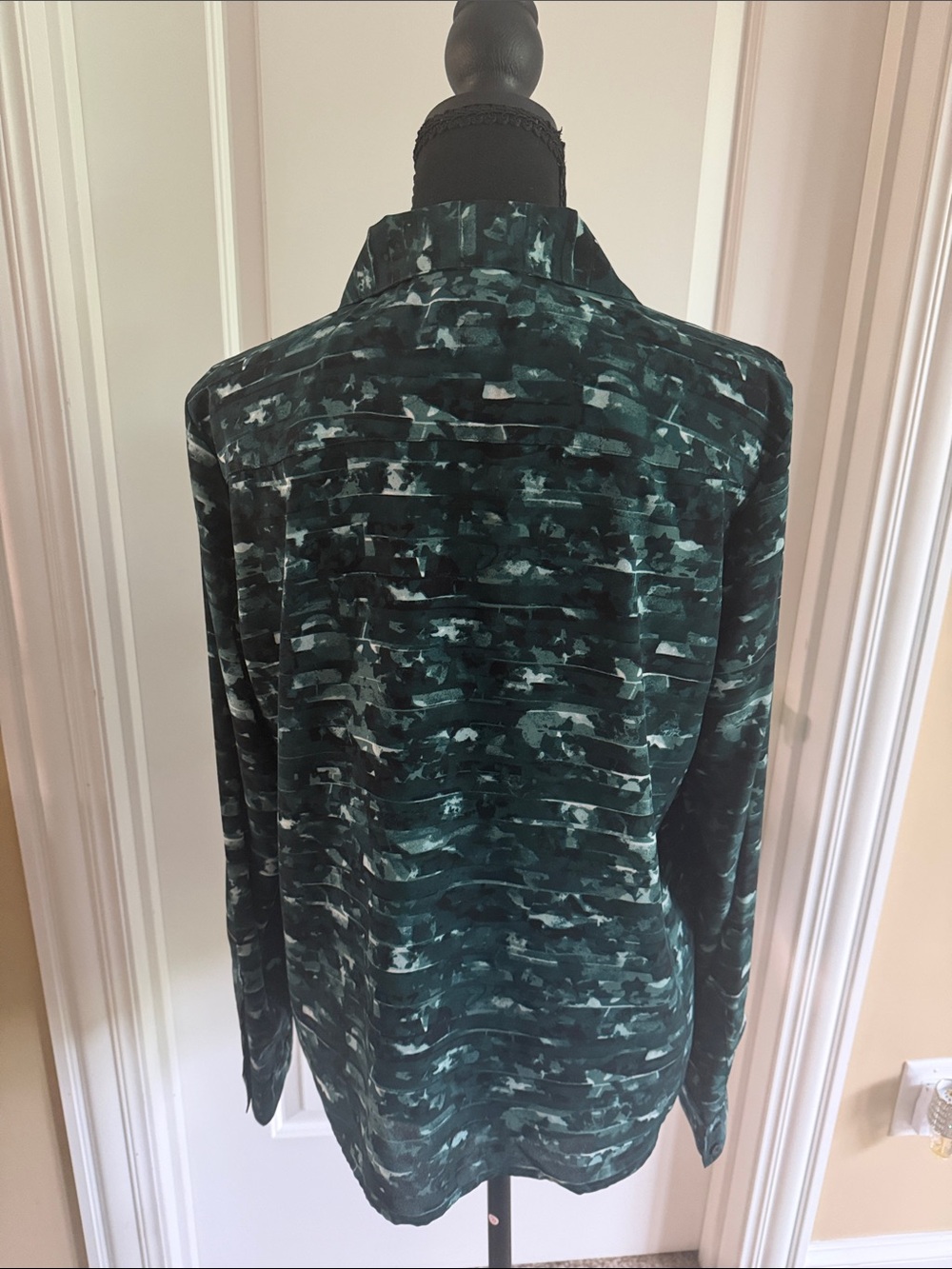 Calvin Klein Abstract Print Ruffle Front Blouse - Picture 3 of 3